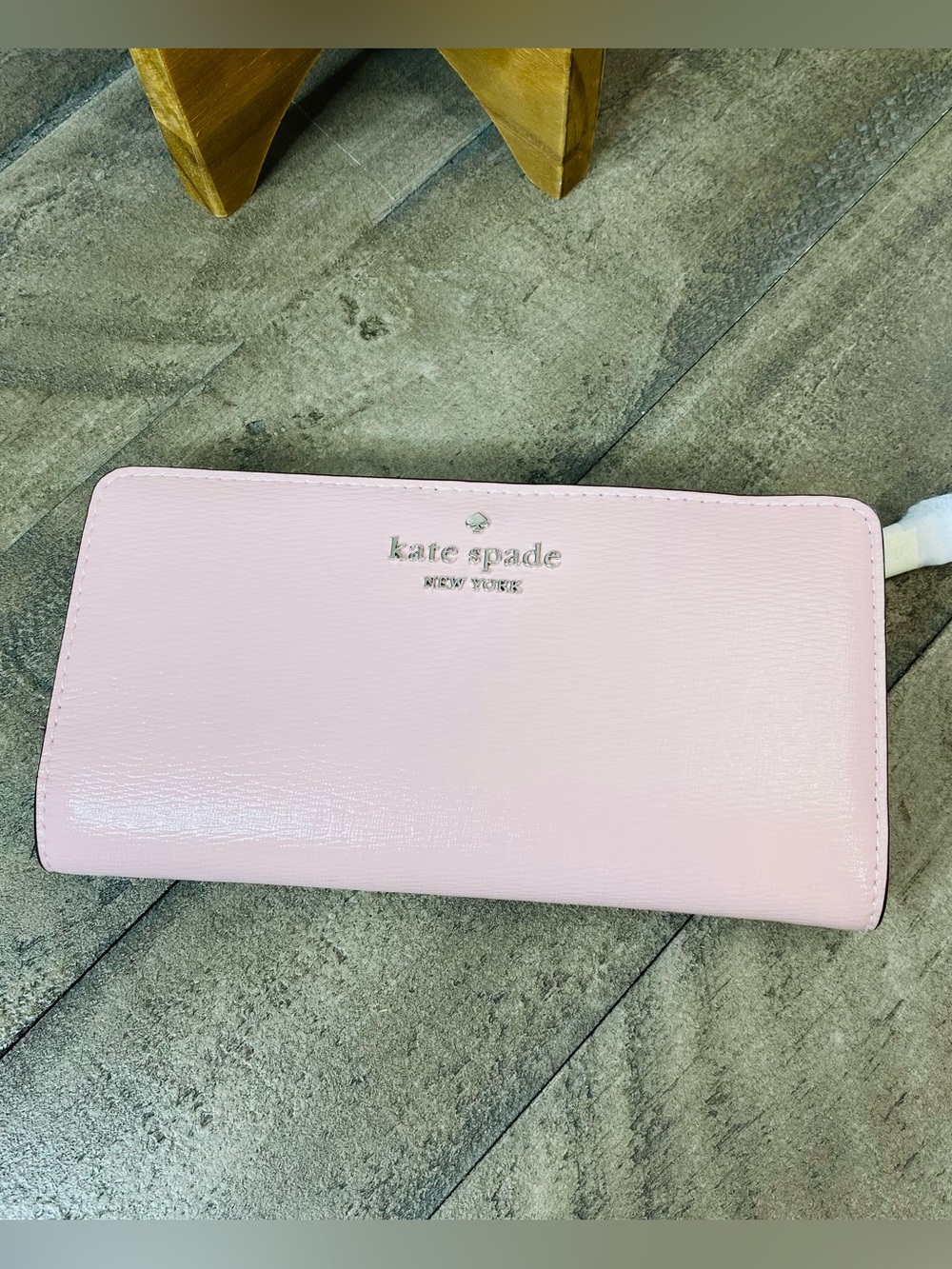 New Kate Spade New York Staci Large Slim Bifold Wallet - Chalk Pink - Picture 4 of 6